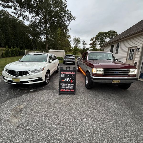 Rev 8 Auto Detailing on location