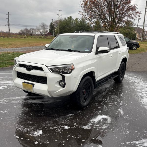 Toyota 4Runner exterior detail